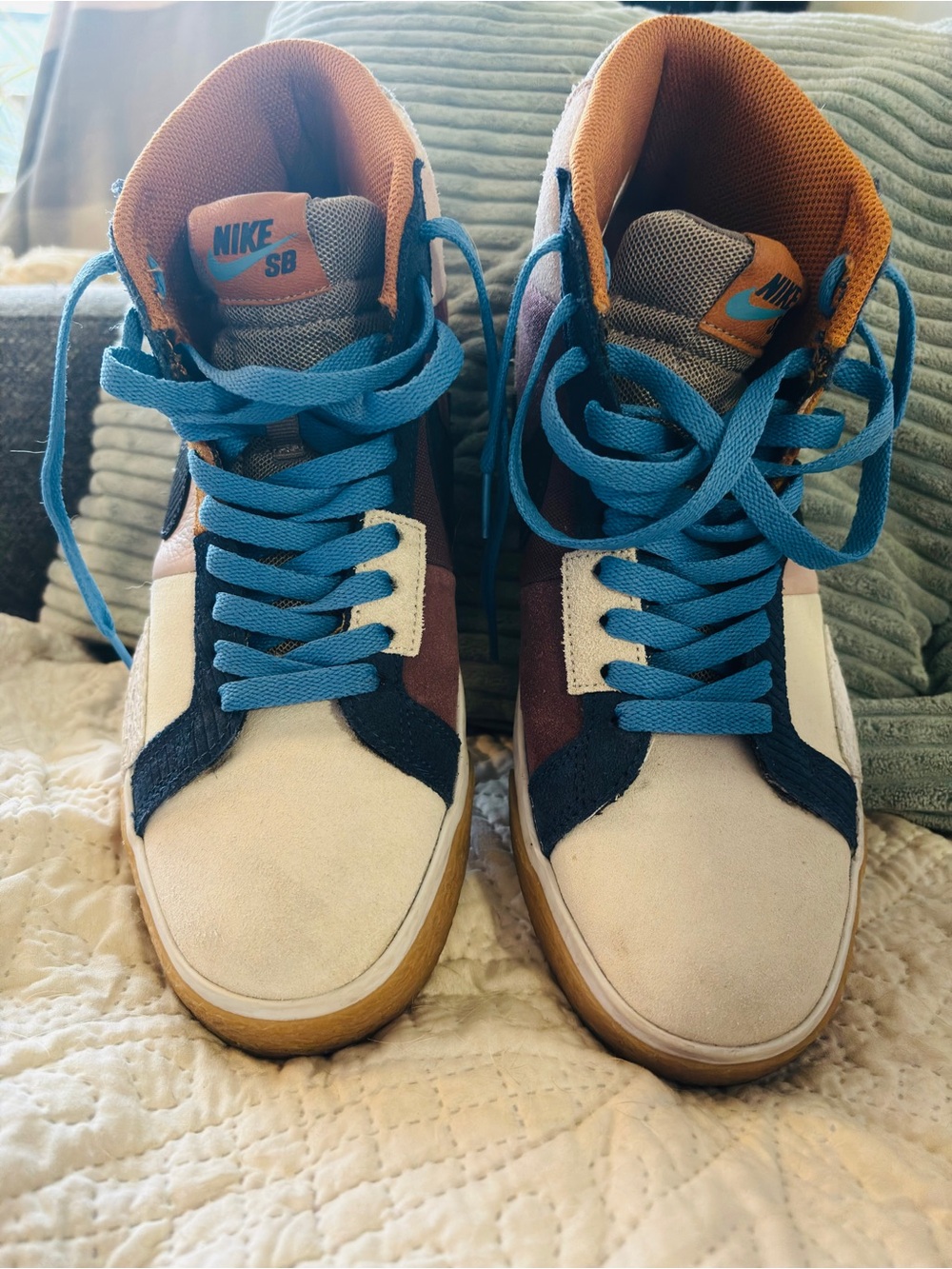 Nike Hightop Sneakers - Blue/Tan